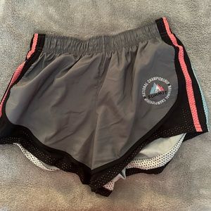 Varsity Summit running shorts, gray, size S